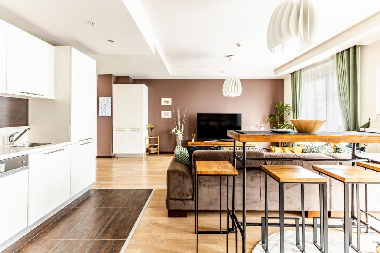 Chic Flat With Location In Sisli Appartamento *